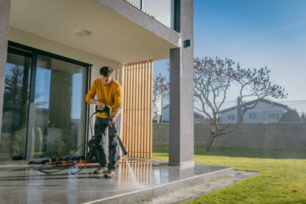 Best Animal Enclosure Cleaning  in Williamstown, PA